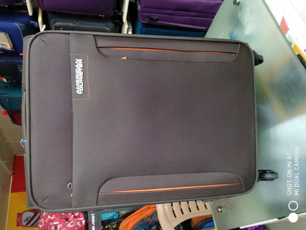 American tourister trolly
