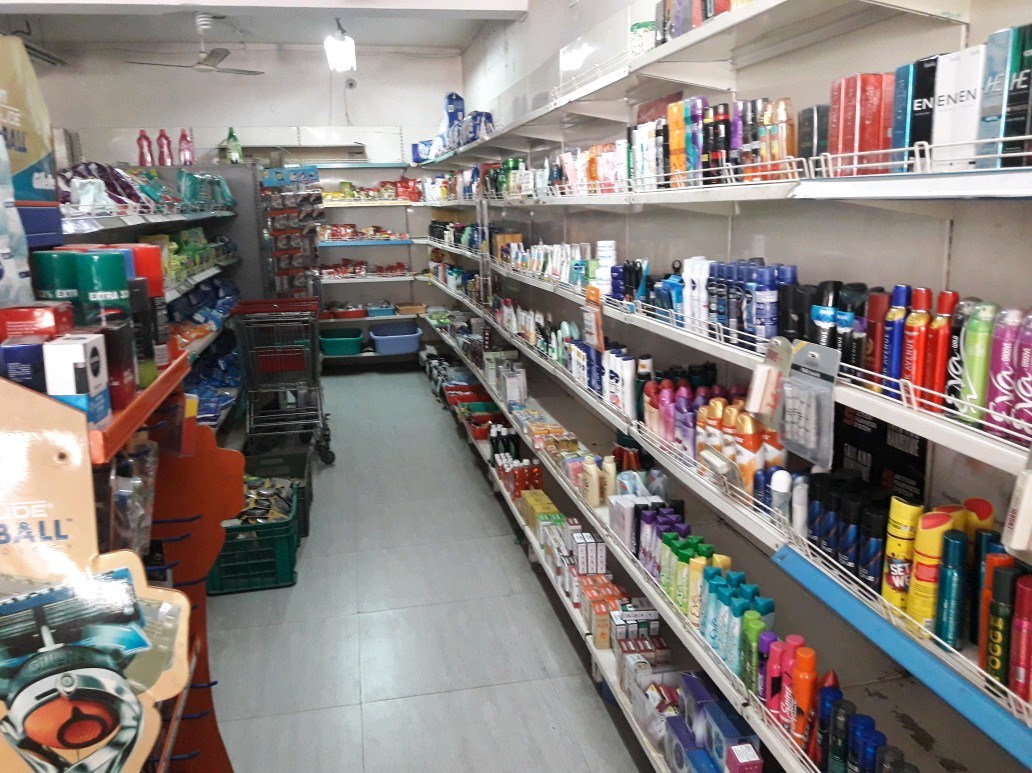  7 11 General stores