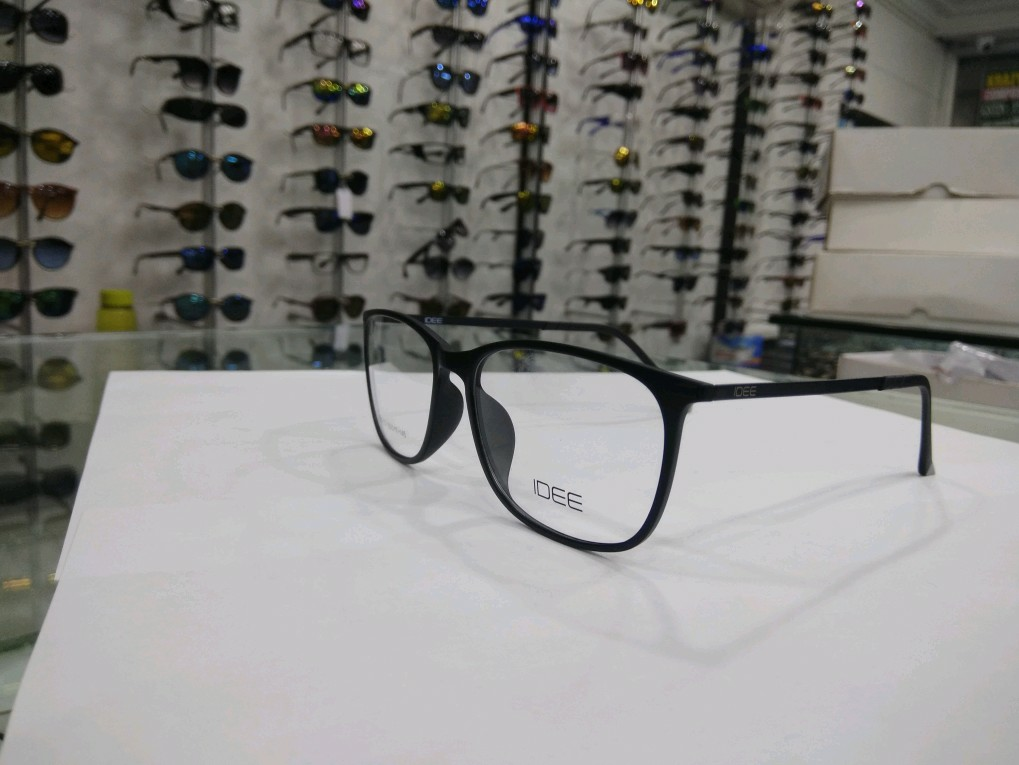 Light weight frame 