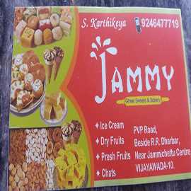 Ice Cream & Dry Fruits