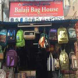 Branded School Bags, Traveling Bags