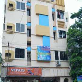 A/c & Non A/c Rooms 