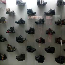 Shoes &casuals